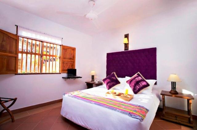 Hotel Boutique Carretas 3*